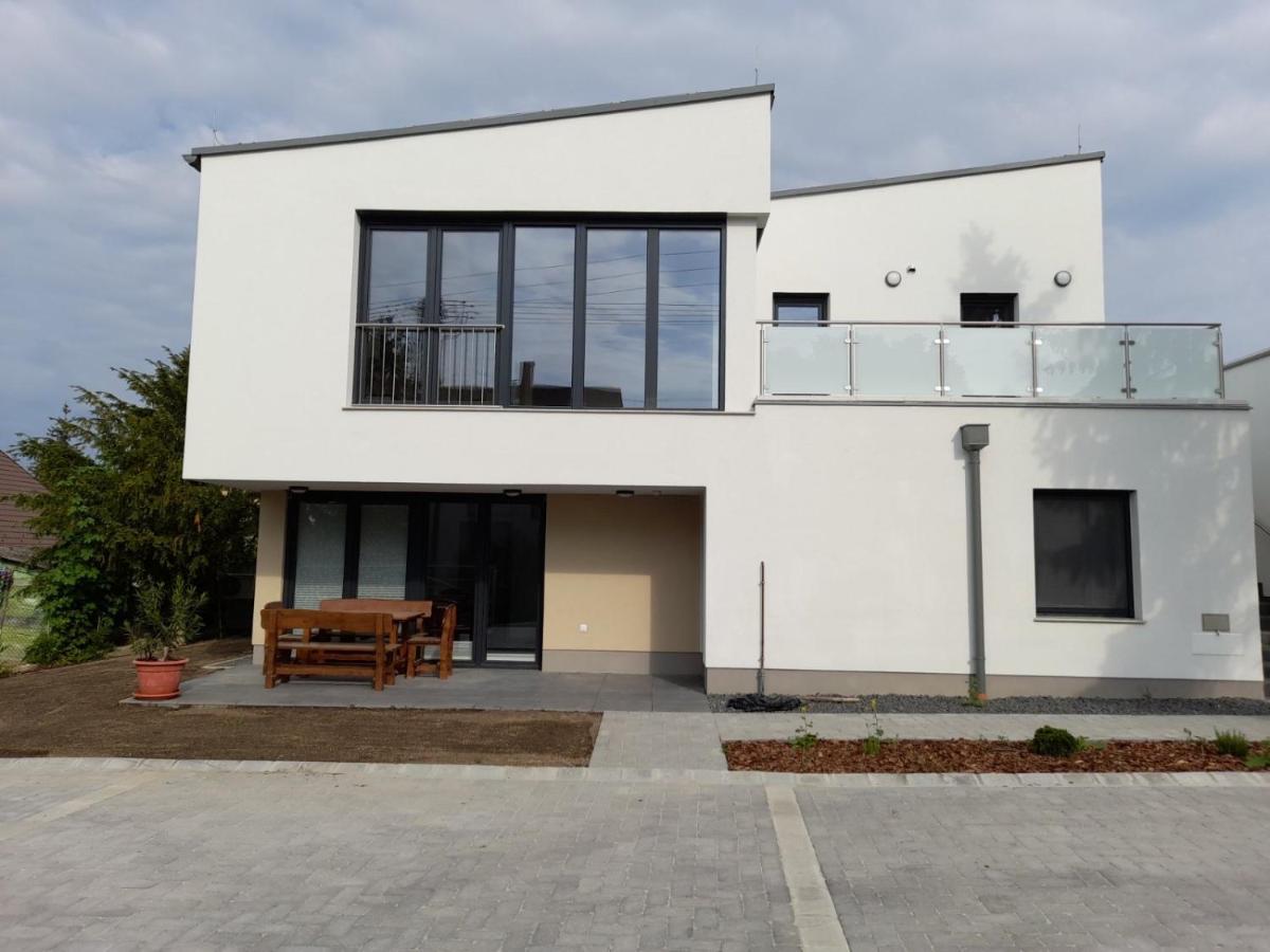 Kempi Kuckoja Balatonalmádi Dış mekan fotoğraf